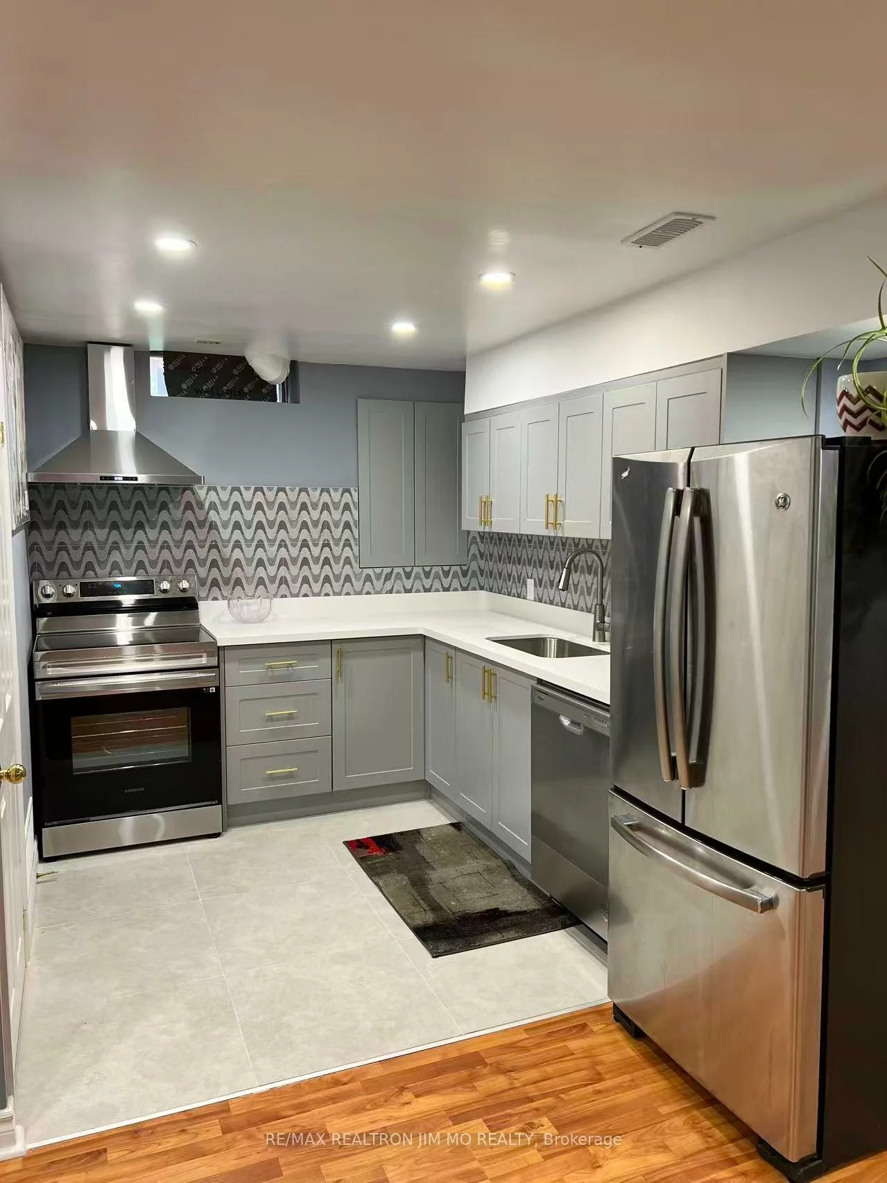 5, Buttonwood, Aurora Highlands, Aurora