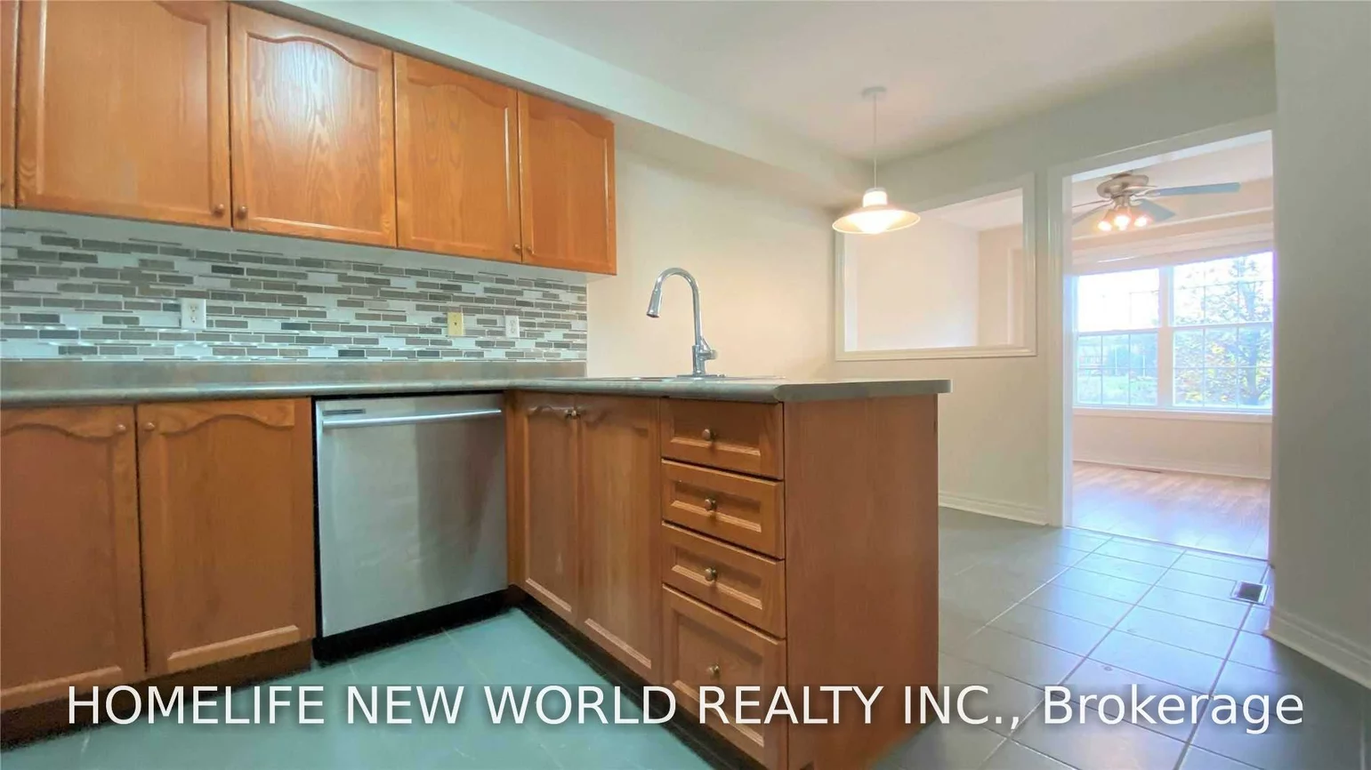 38, Milloy, Aurora Grove, Aurora