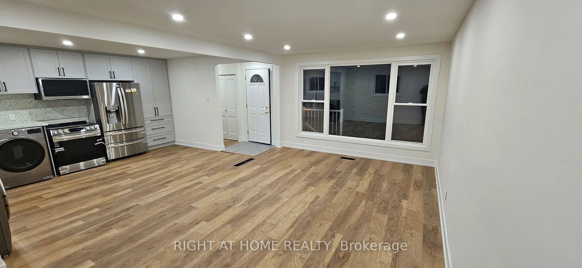 38, Jasper, Aurora Heights, Aurora
