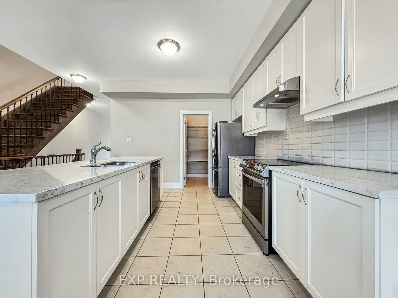 923, Isaac Phillips, Hills of St Andrew, Aurora