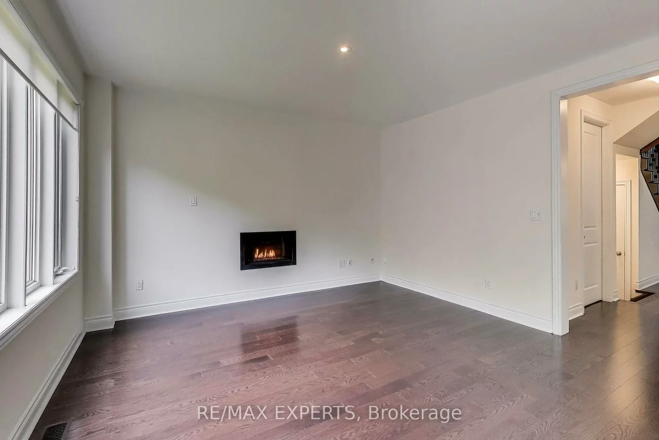 216, Butternut Ridge, Aurora Estates, Aurora