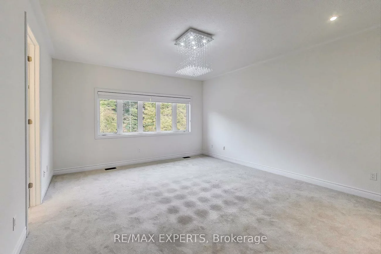 216, Butternut Ridge, Aurora Estates, Aurora