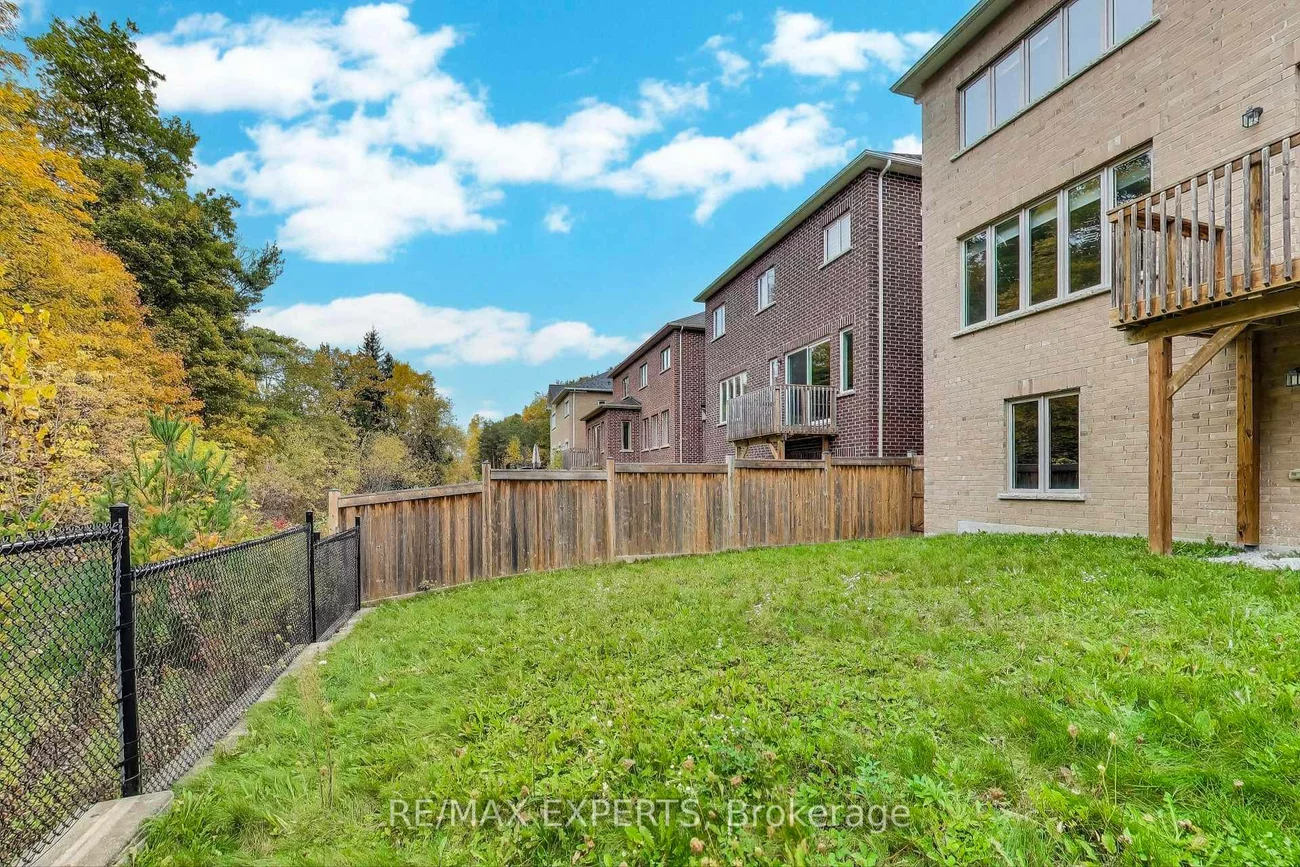 216, Butternut Ridge, Aurora Estates, Aurora