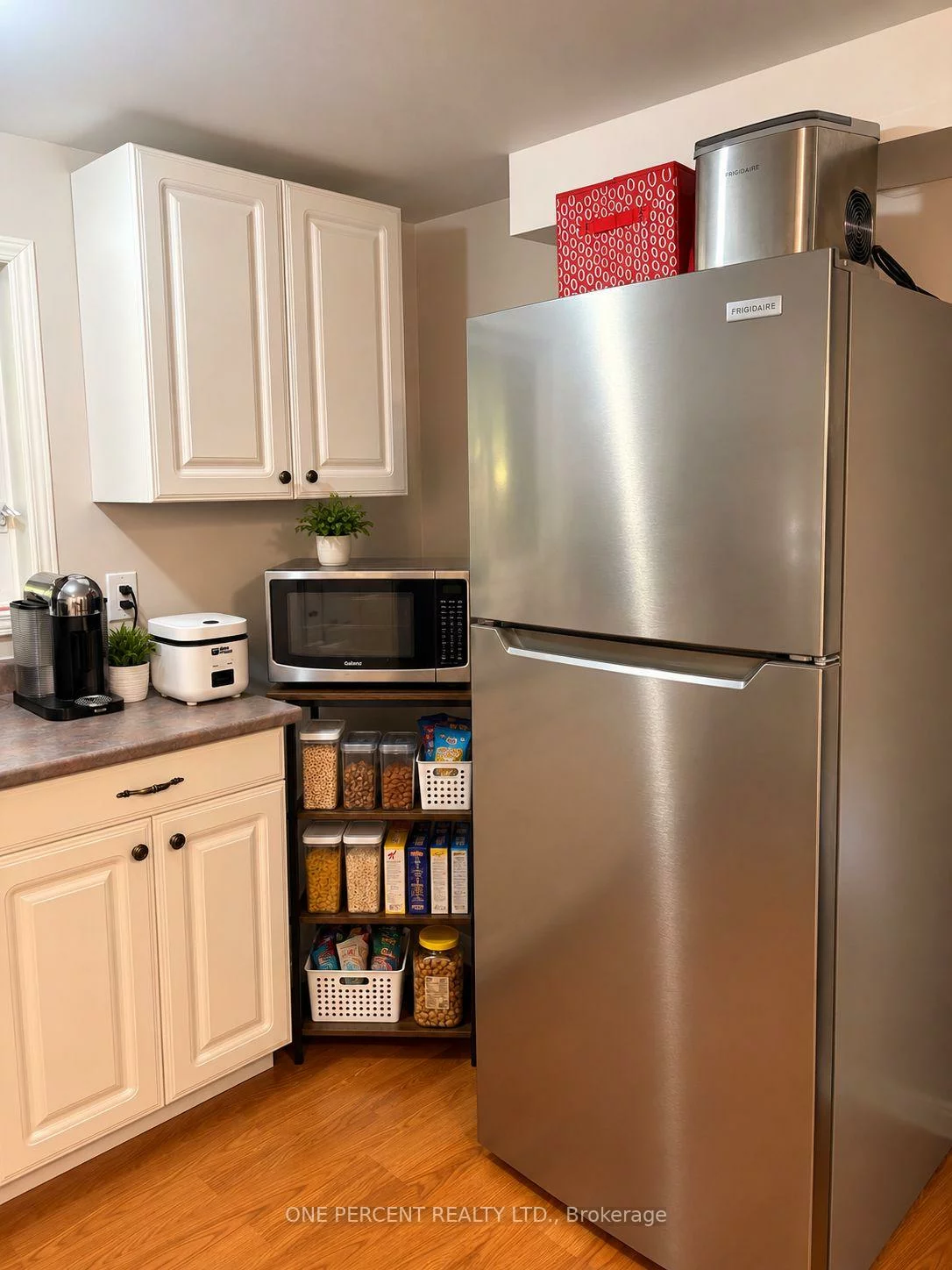221, Orchard Heights, Aurora Heights, Aurora