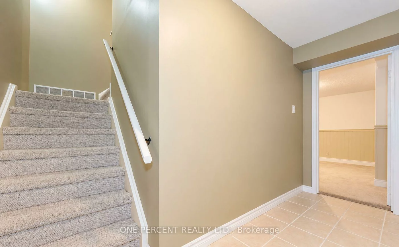 221, Orchard Heights, Aurora Heights, Aurora
