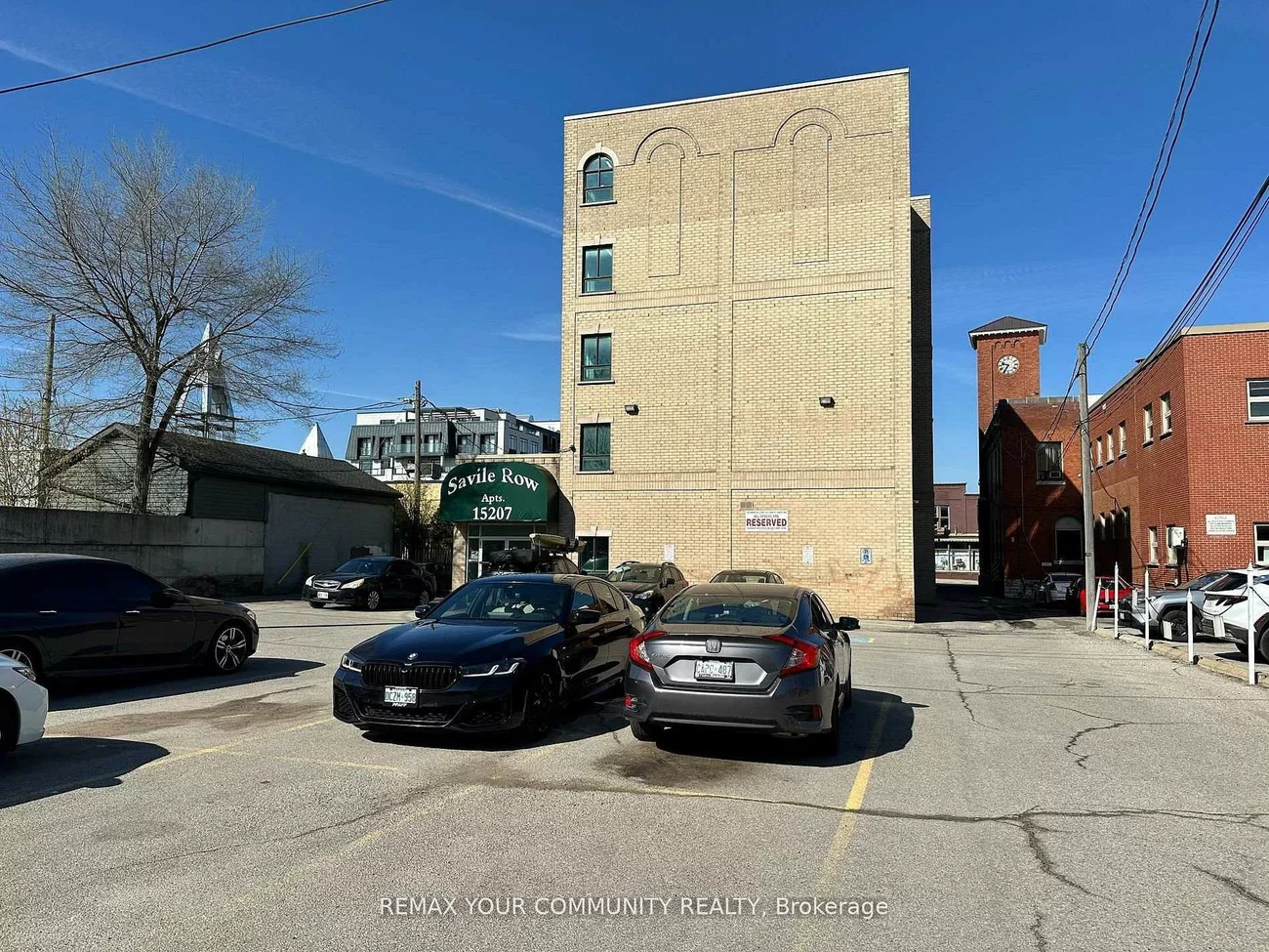 15207, Yonge, Aurora Village, Aurora
