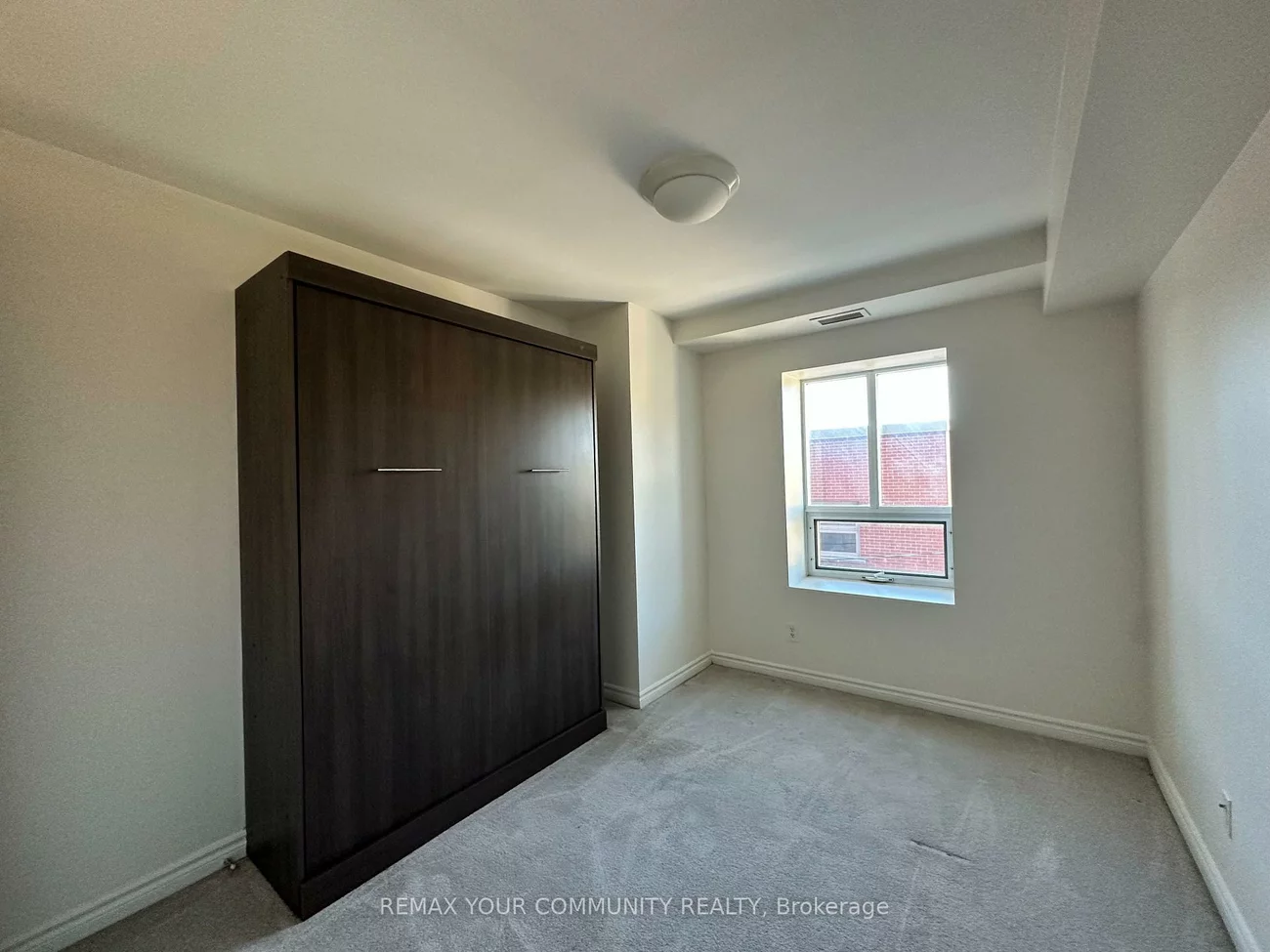 15207, Yonge, Aurora Village, Aurora