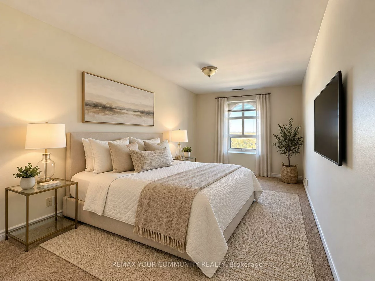 15207, Yonge, Aurora Village, Aurora