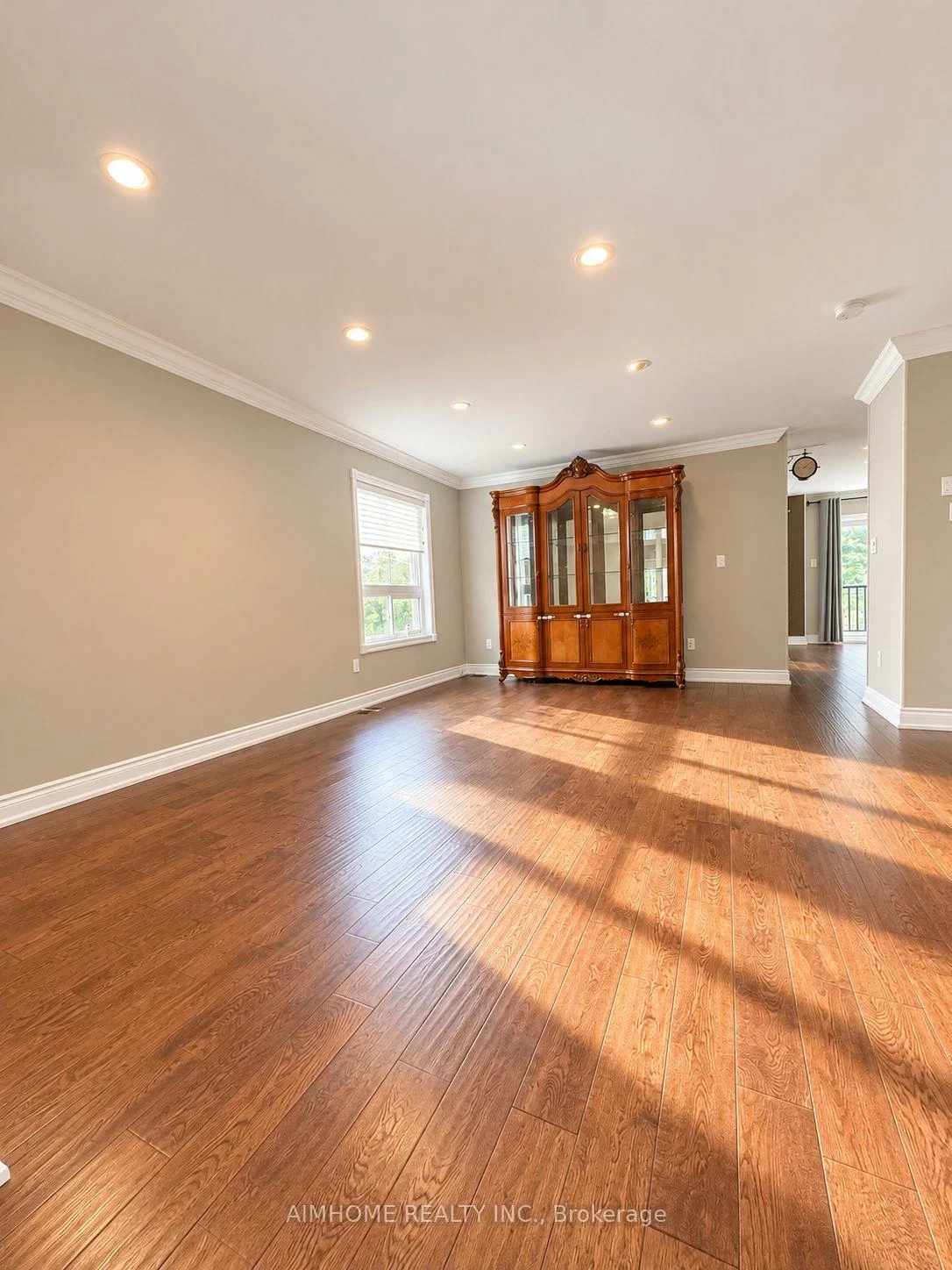 22, Matson, Bayview Northeast, Aurora
