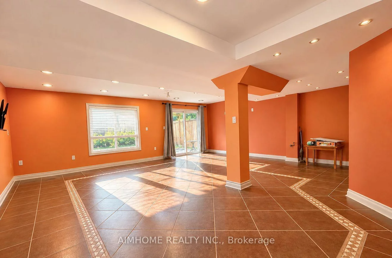 22, Matson, Bayview Northeast, Aurora