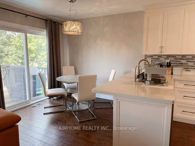 22, Matson, Bayview Northeast, Aurora