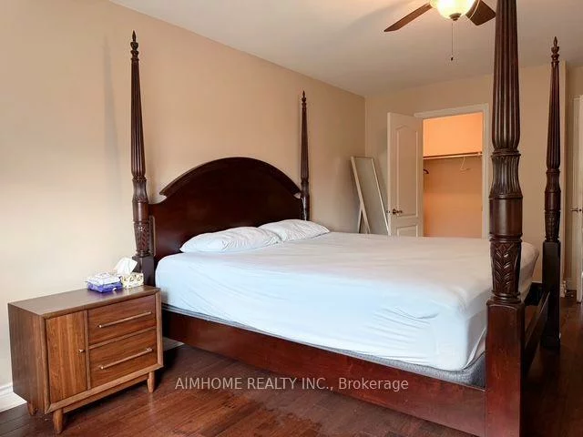 22, Matson, Bayview Northeast, Aurora