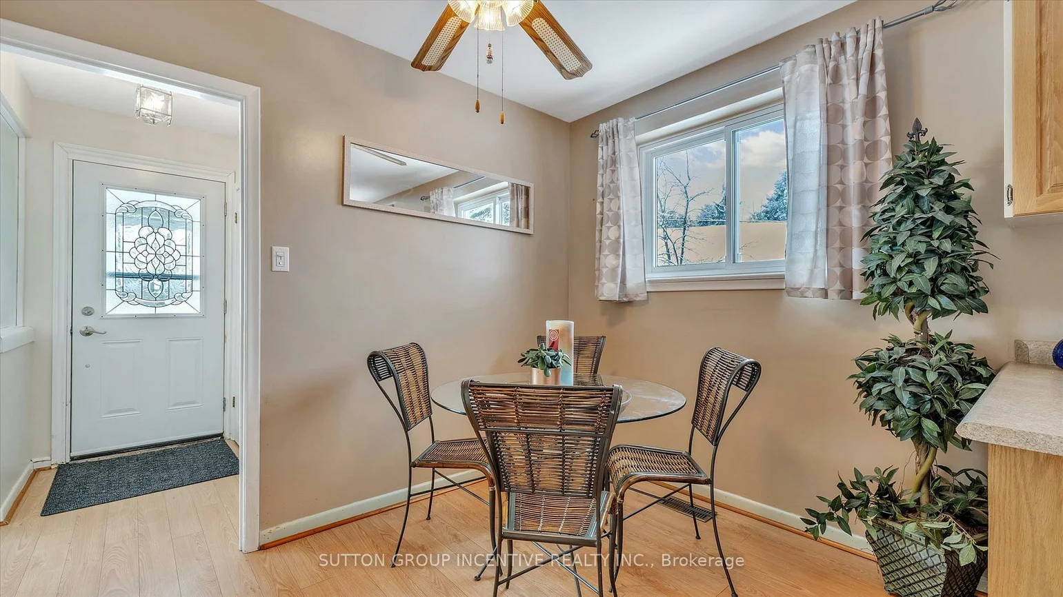 8, Webster, Aurora Highlands, Aurora
