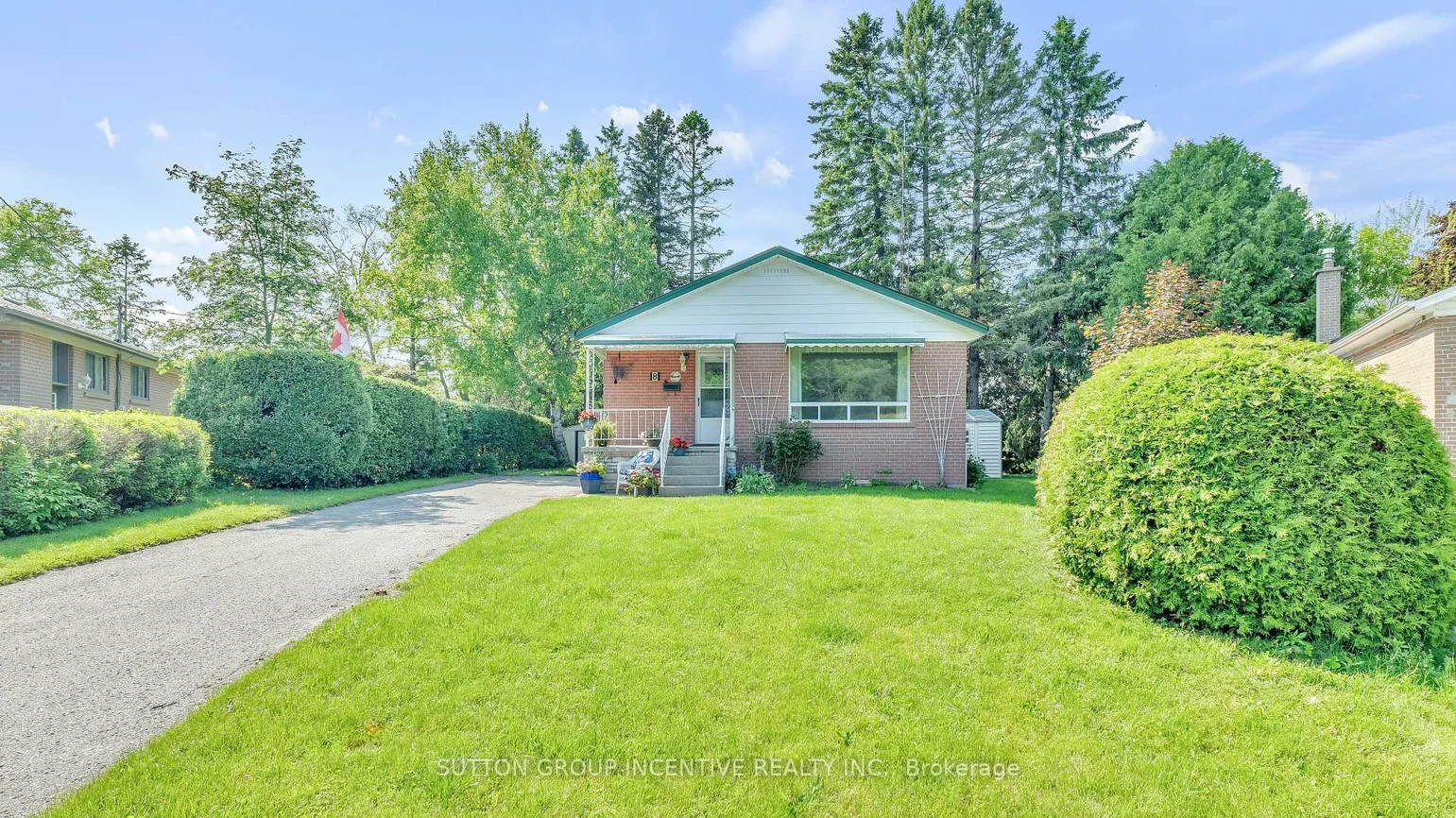8, Webster, Aurora Highlands, Aurora