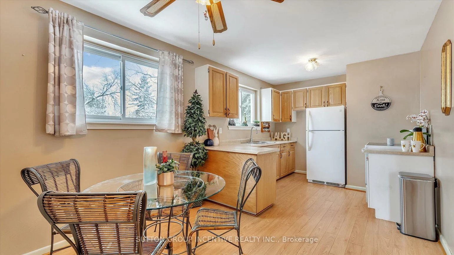 8, Webster, Aurora Highlands, Aurora