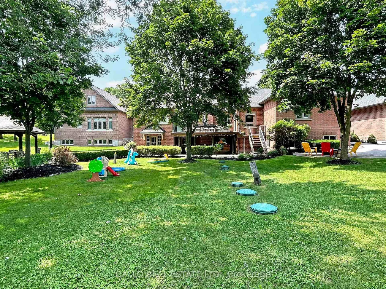 56, Offord, Bayview Southeast, Aurora