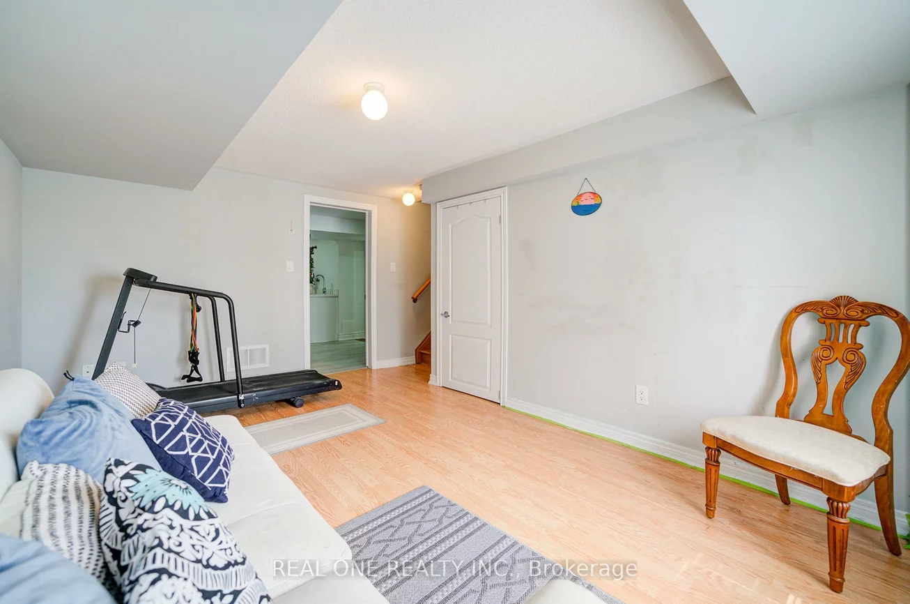 87, Zokol, Bayview Northeast, Aurora