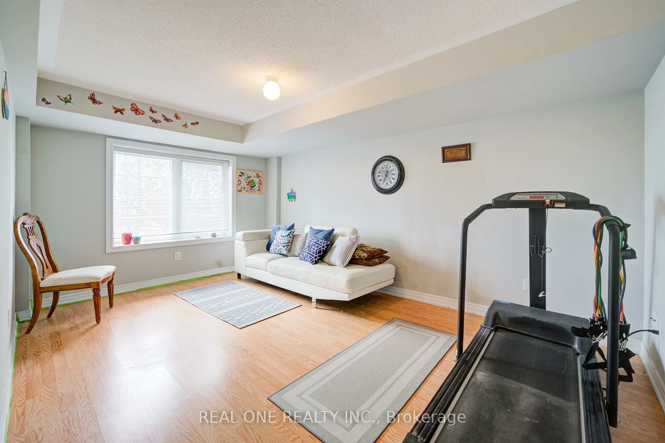 87, Zokol, Bayview Northeast, Aurora