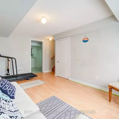87, Zokol, Bayview Northeast, Aurora