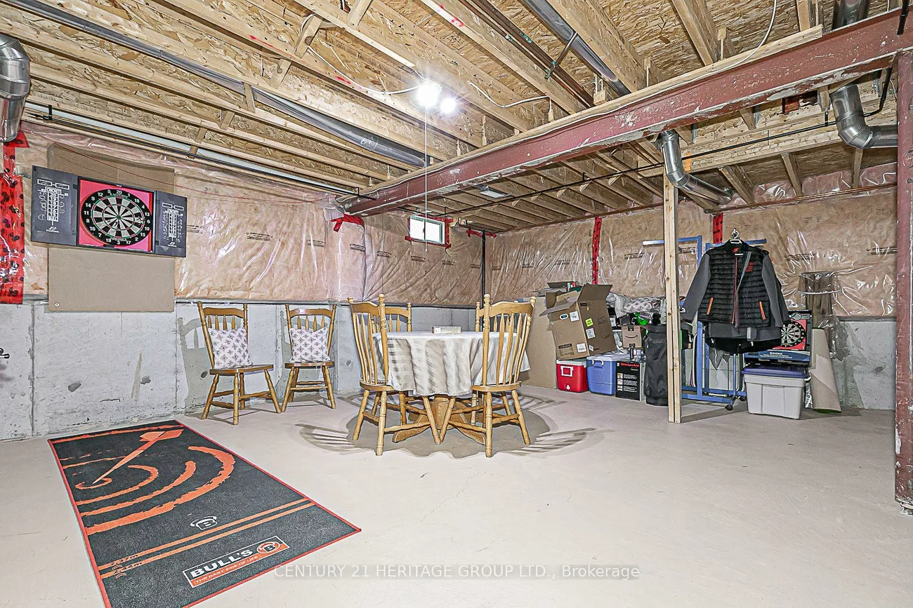 52, Perivale, Bayview Wellington, Aurora