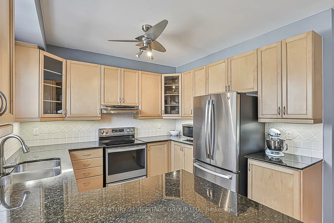 52, Perivale, Bayview Wellington, Aurora