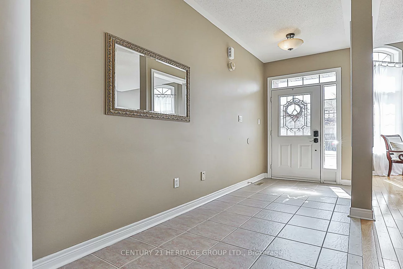 52, Perivale, Bayview Wellington, Aurora