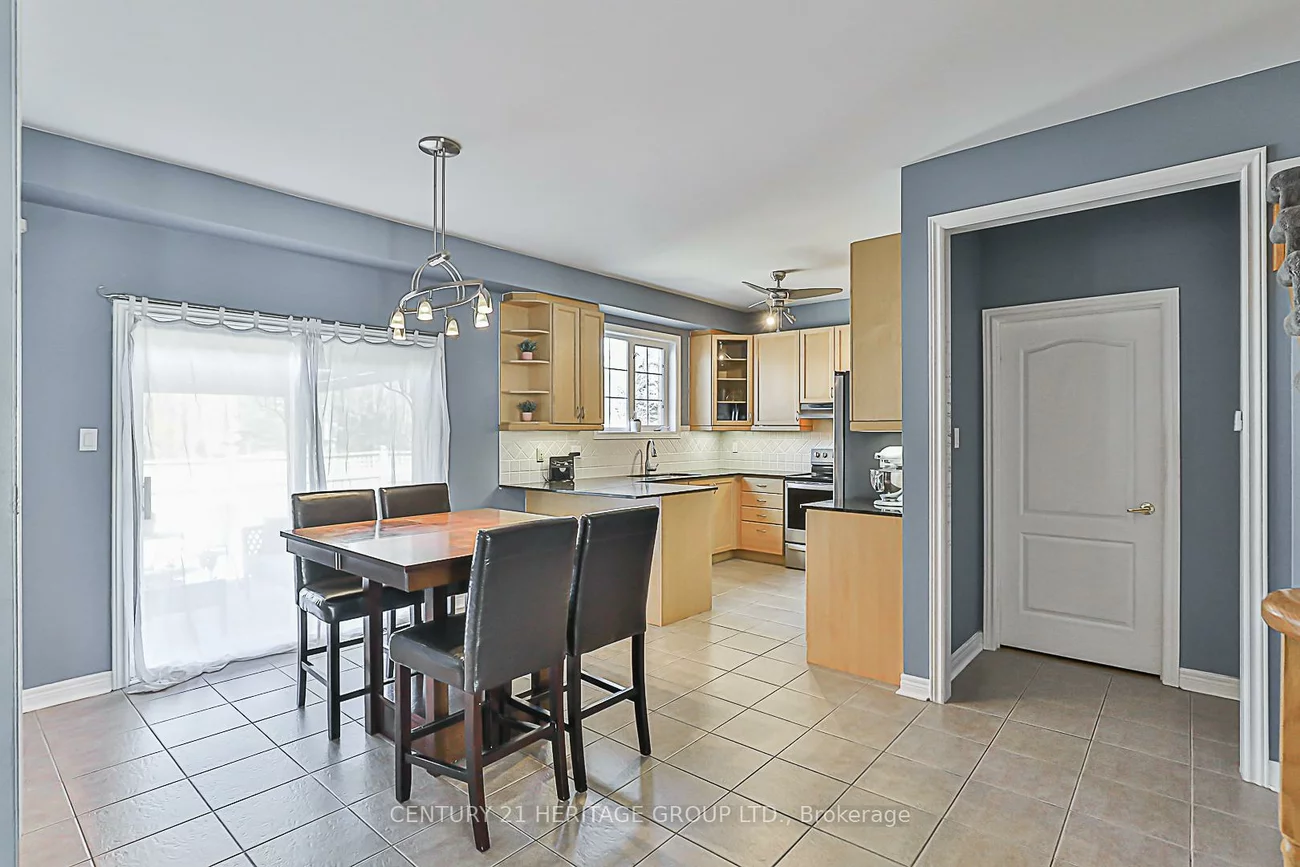 52, Perivale, Bayview Wellington, Aurora