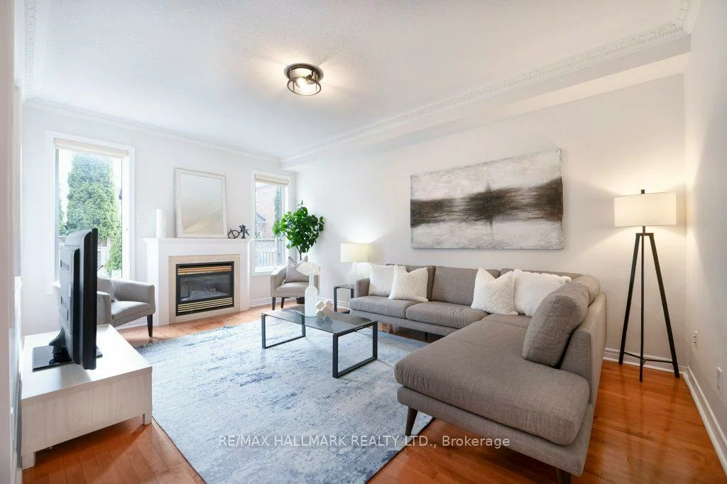 19, Perivale, Bayview Wellington, Aurora