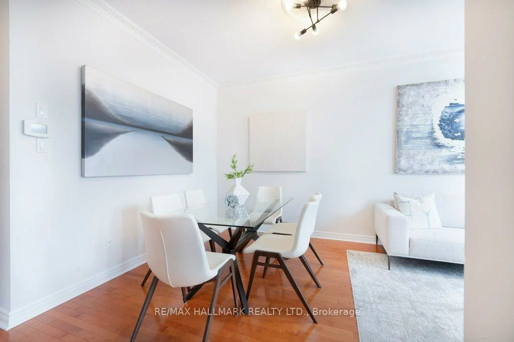 19, Perivale, Bayview Wellington, Aurora