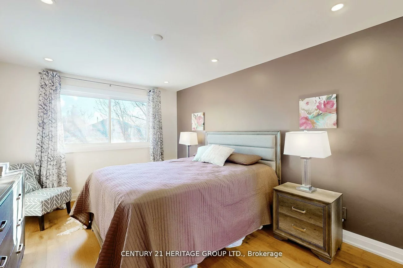 23, Gilbank, Aurora Heights, Aurora
