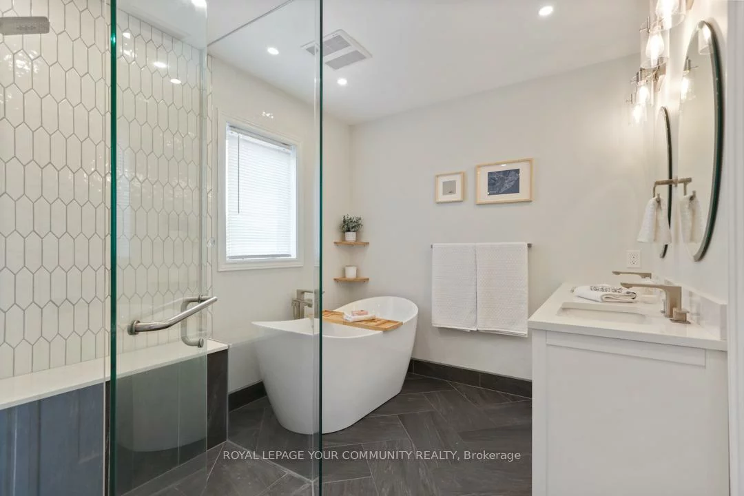 81, Limeridge, Bayview Wellington, Aurora