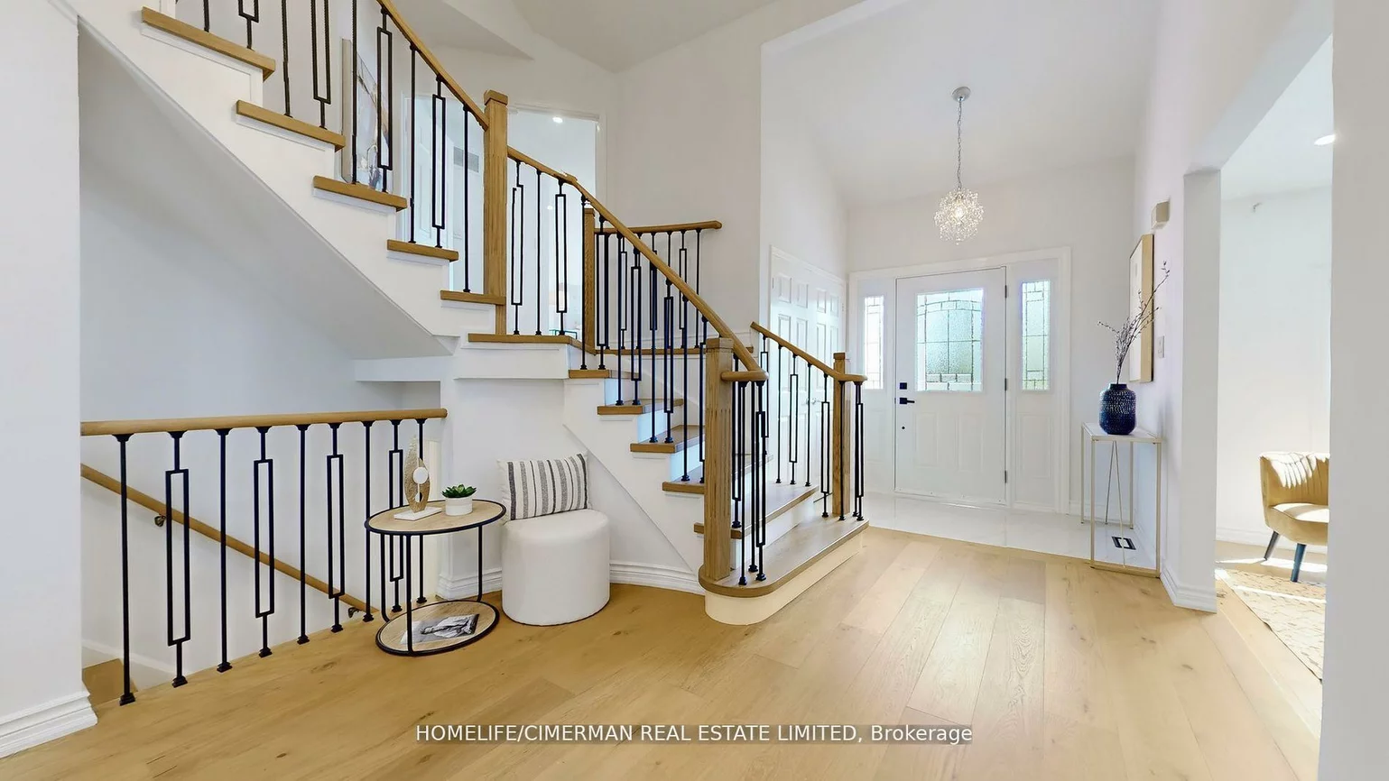 14, Laurwood, Aurora Heights, Aurora