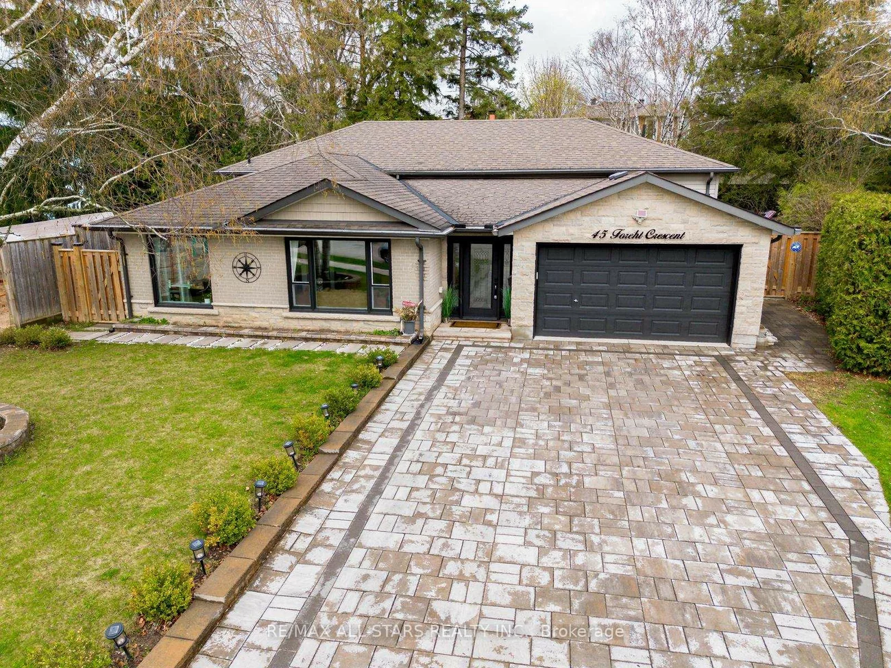 45, Foreht, Aurora Heights, Aurora