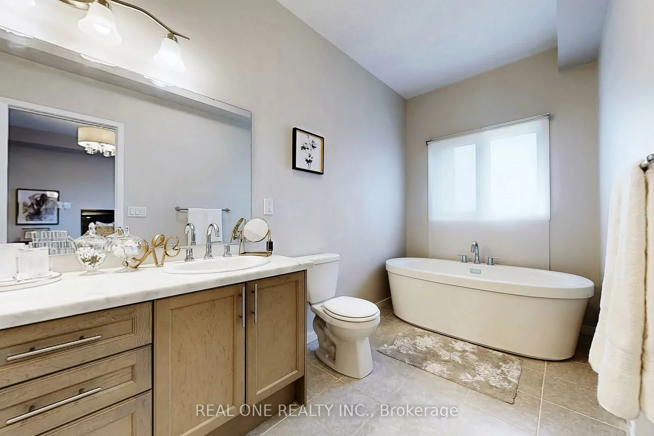 240, Elyse, Bayview Northeast, Aurora