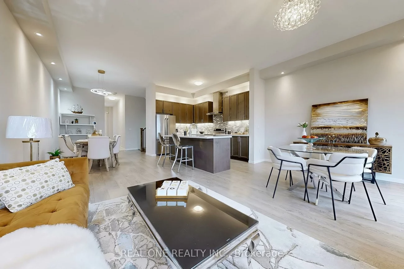 240, Elyse, Bayview Northeast, Aurora