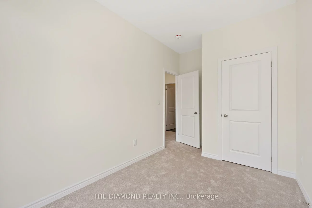 27, Gunton, Bayview Northeast, Aurora