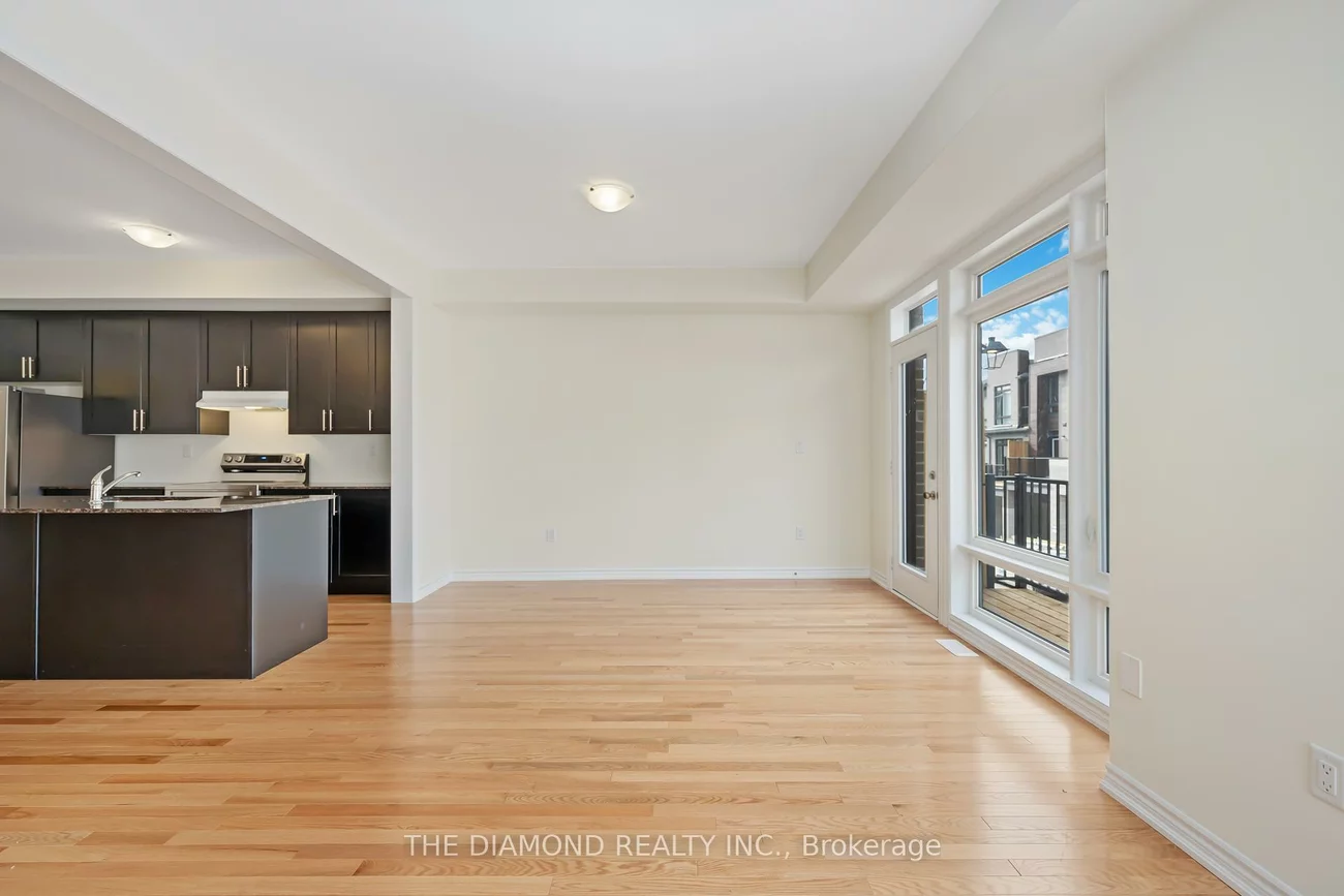 27, Gunton, Bayview Northeast, Aurora