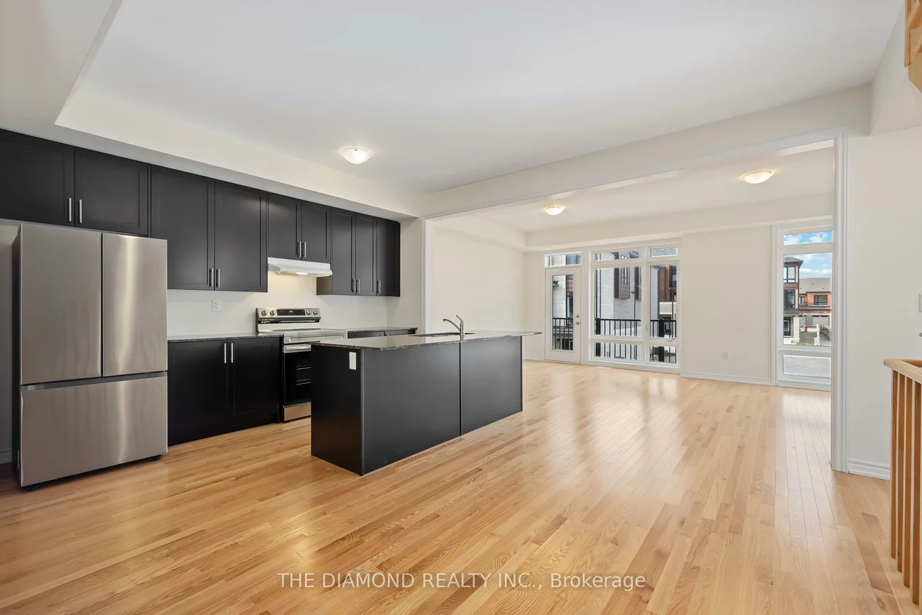 27, Gunton, Bayview Northeast, Aurora