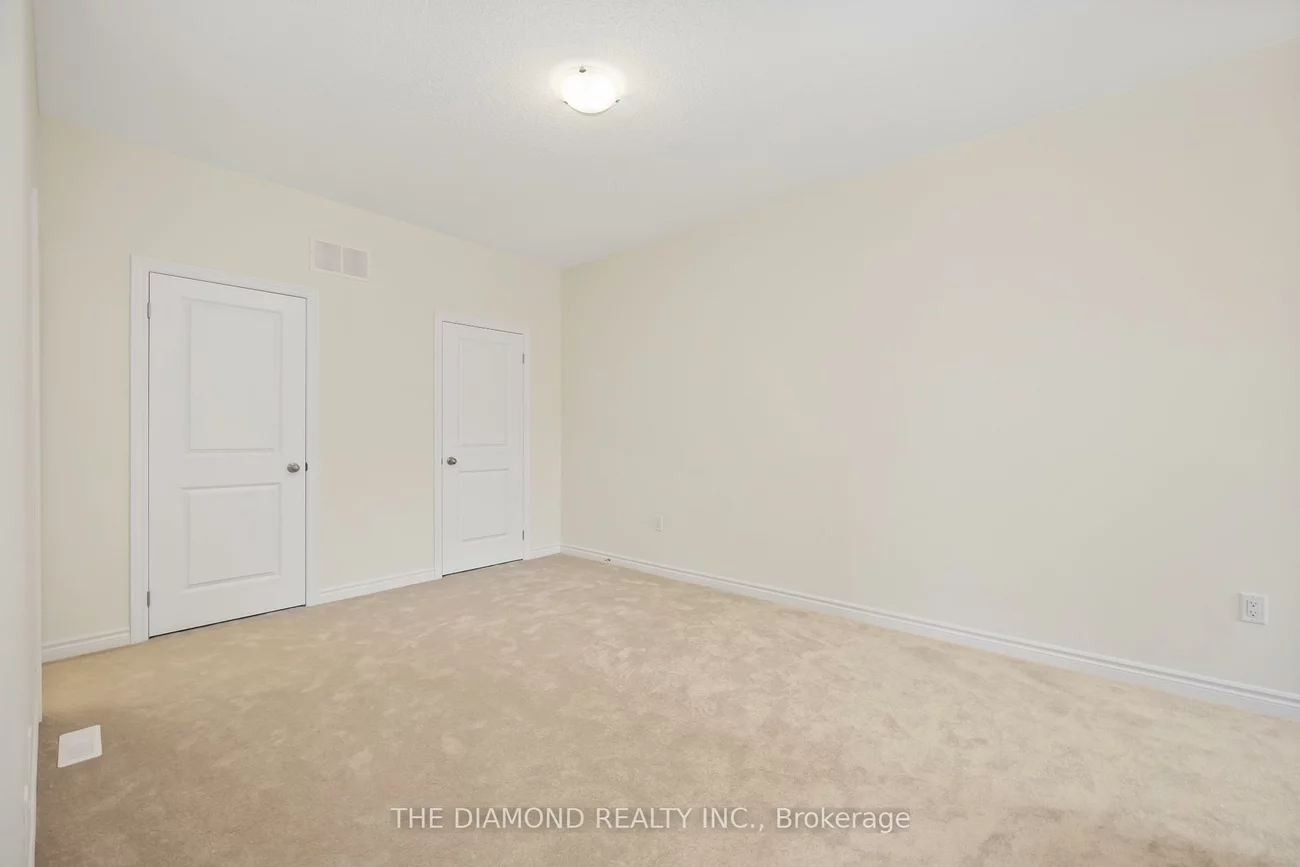 27, Gunton, Bayview Northeast, Aurora