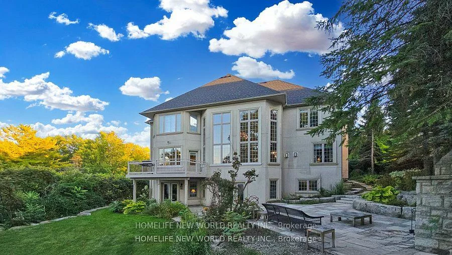 198, Kennedy, Aurora Village, Aurora
