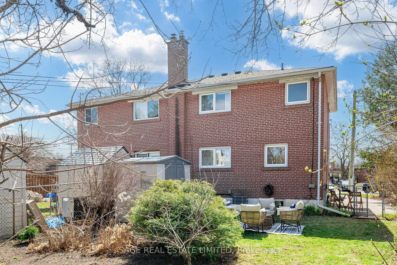 128, Murray, Aurora Highlands, Aurora