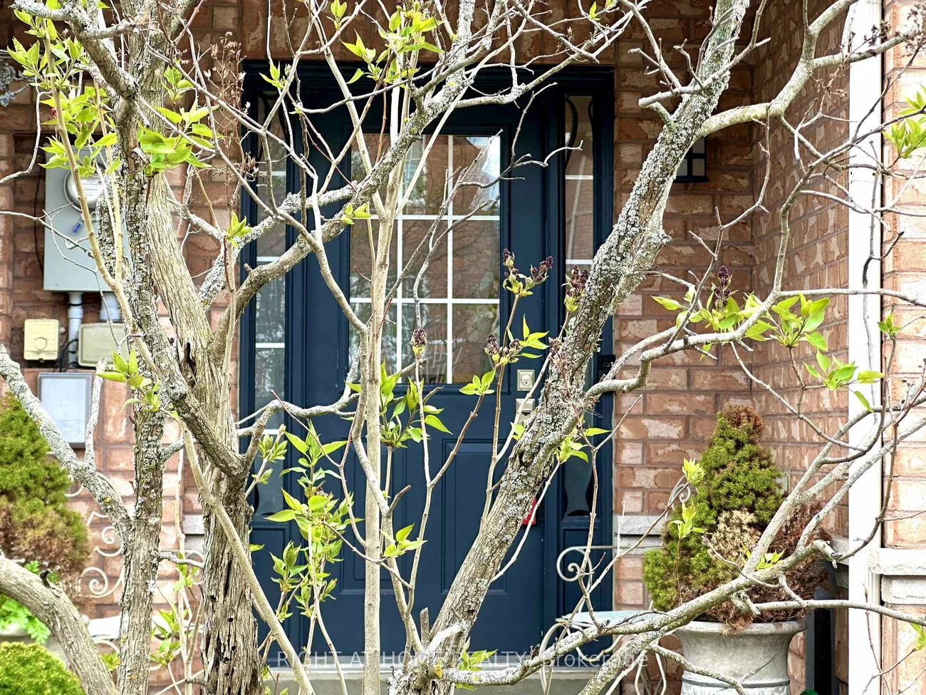 32, Millcliff, Aurora Grove, Aurora