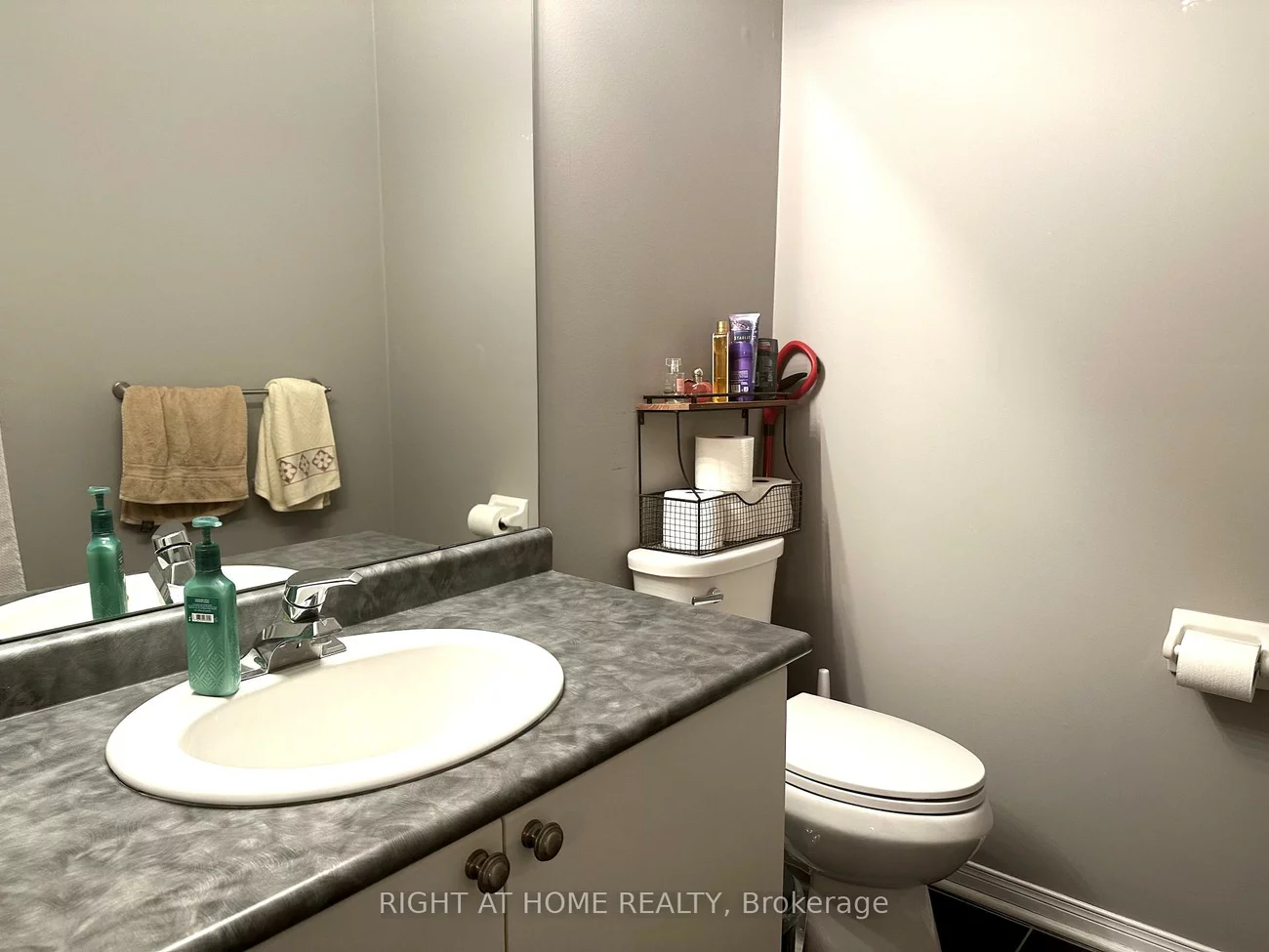 32, Millcliff, Aurora Grove, Aurora