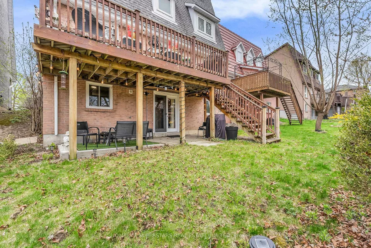 38, Baycroft, Aurora Heights, Aurora