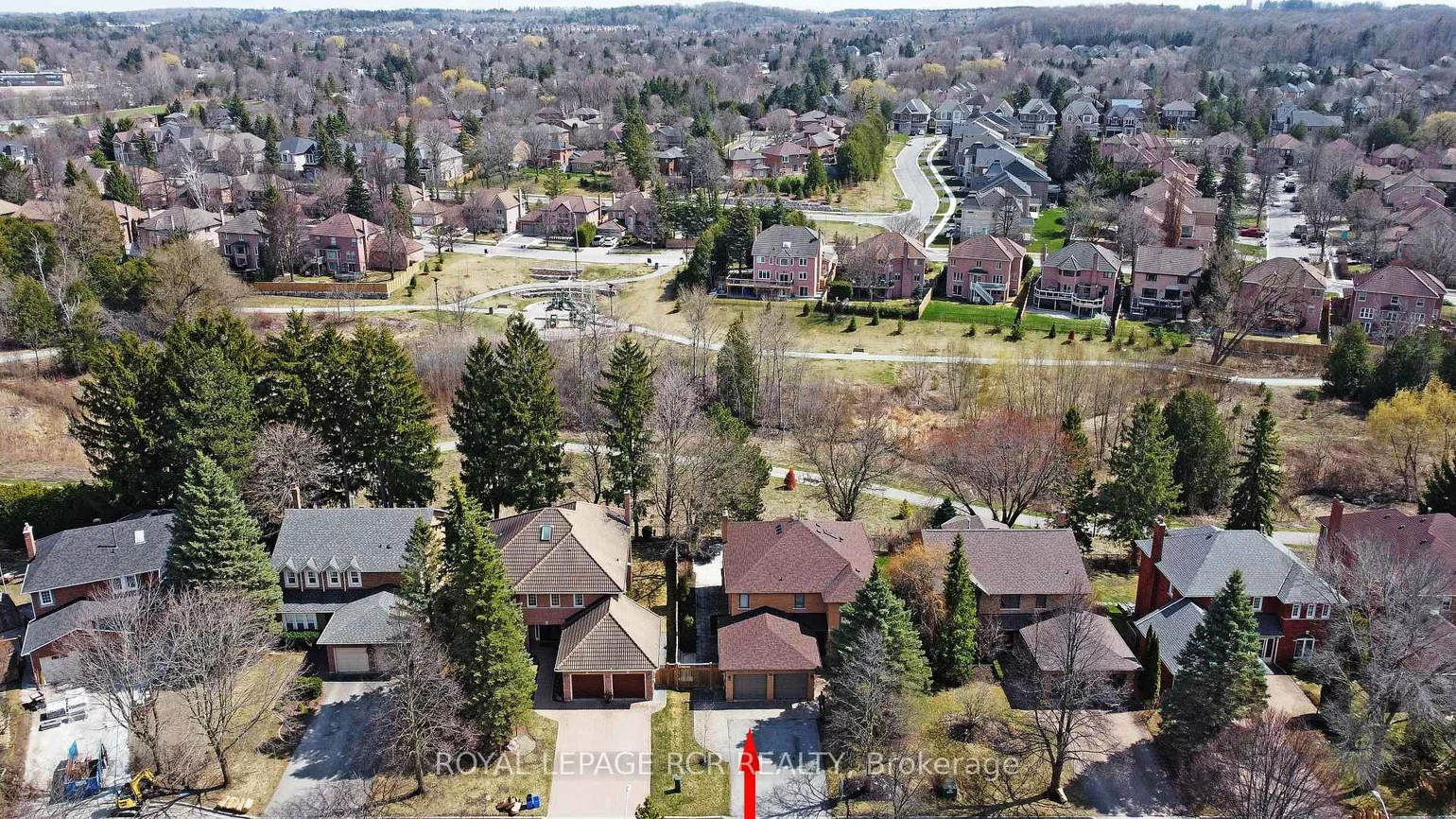 30, Owls Foot, Aurora Highlands, Aurora
