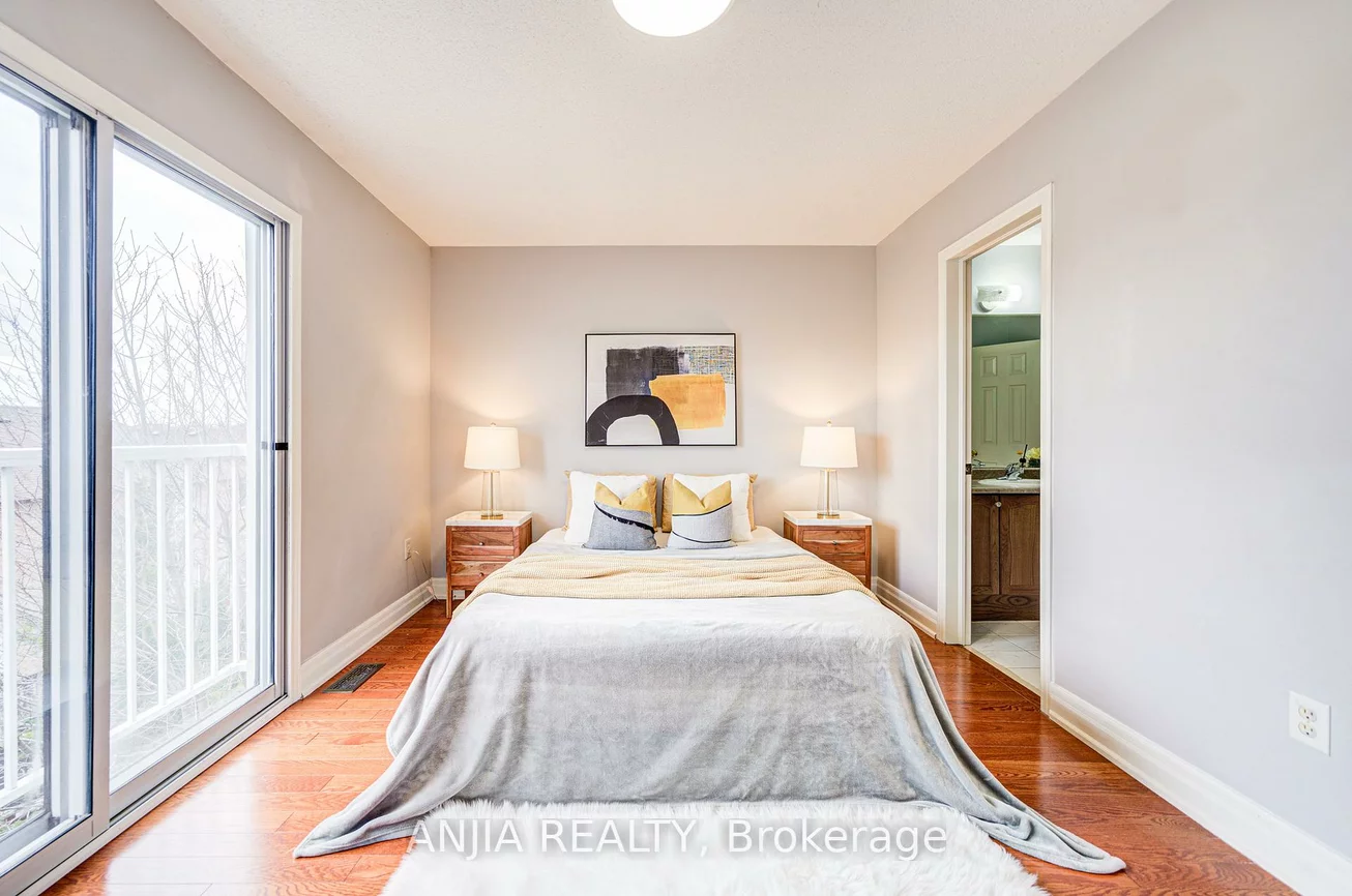 216, Zokol, Bayview Northeast, Aurora