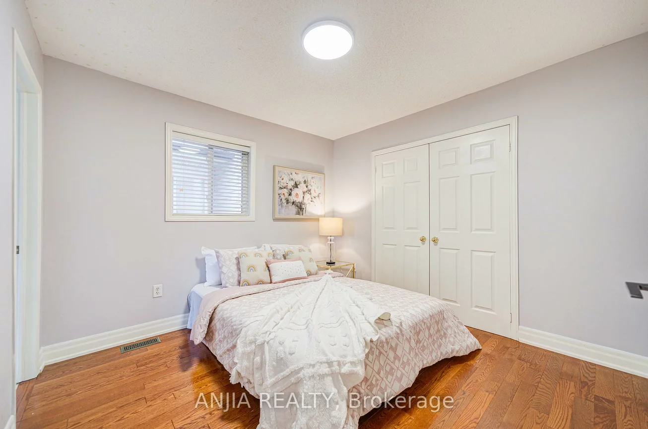 216, Zokol, Bayview Northeast, Aurora