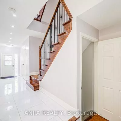 216, Zokol, Bayview Northeast, Aurora