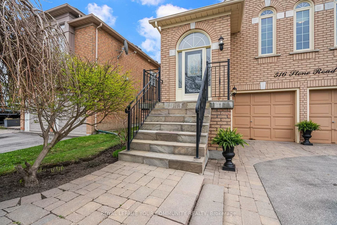 516, Stone, Aurora Grove, Aurora