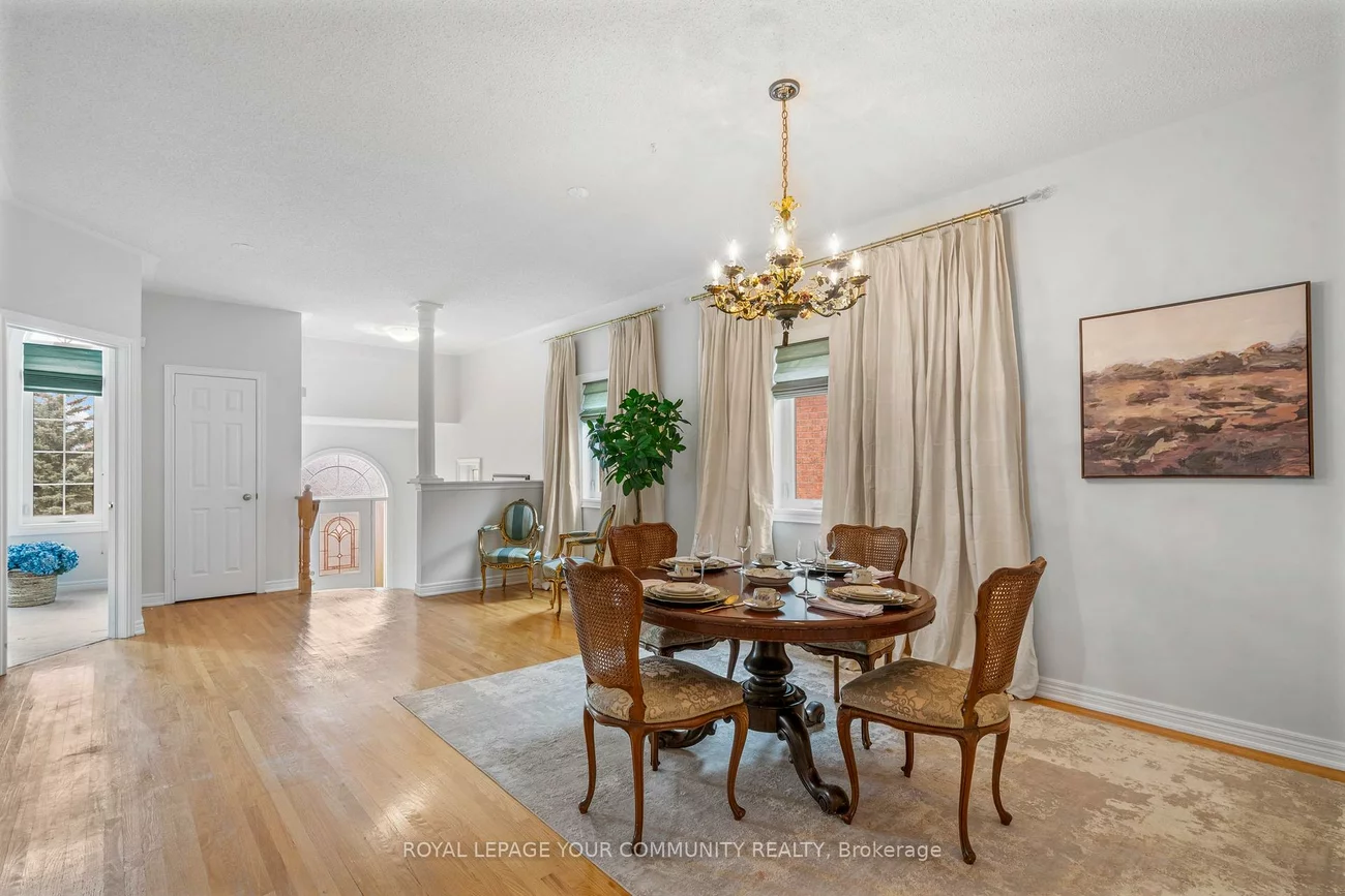 516, Stone, Aurora Grove, Aurora